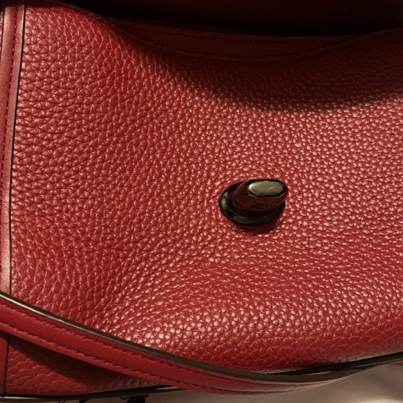 Authentic Coach shoulder bag from their reserved line. - Picture 14 of 16